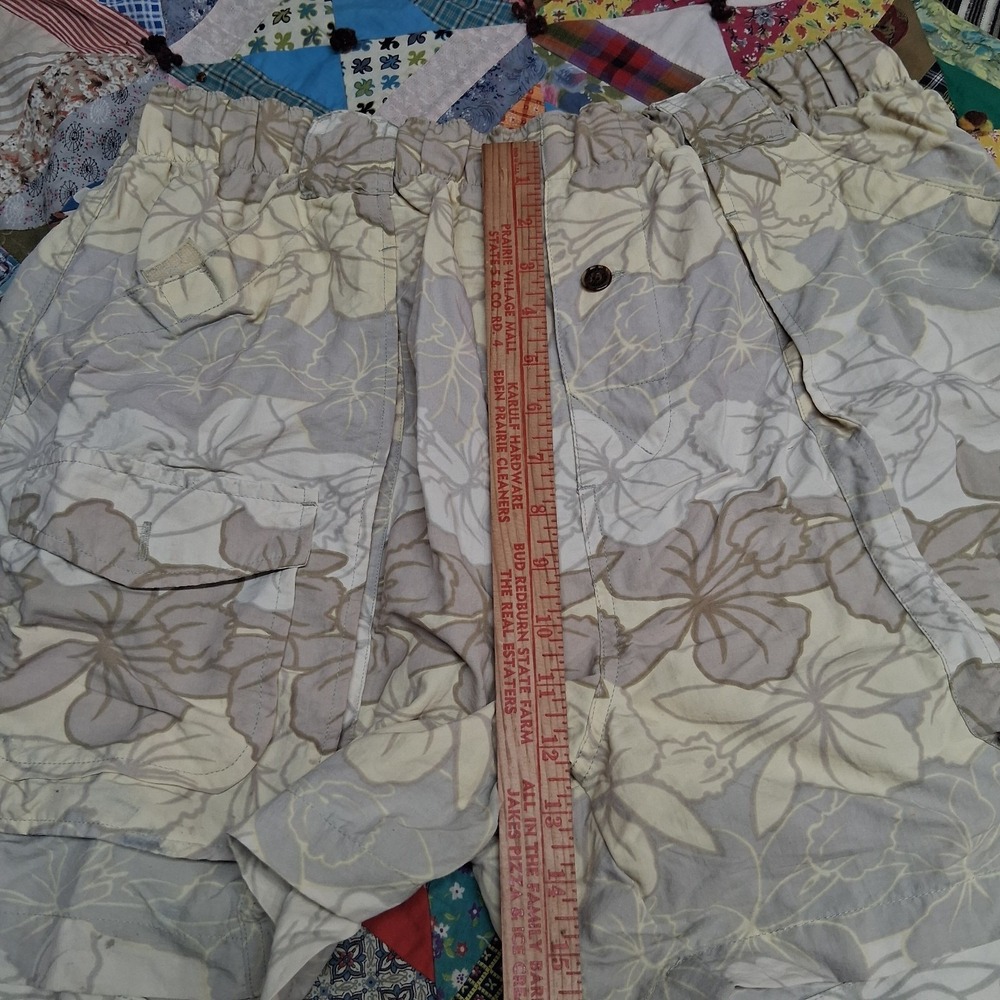 Tommy Bahama Mesh Lined Nylon Floral Print Swim Trunks Size Large Beige - Picture 8 of 9